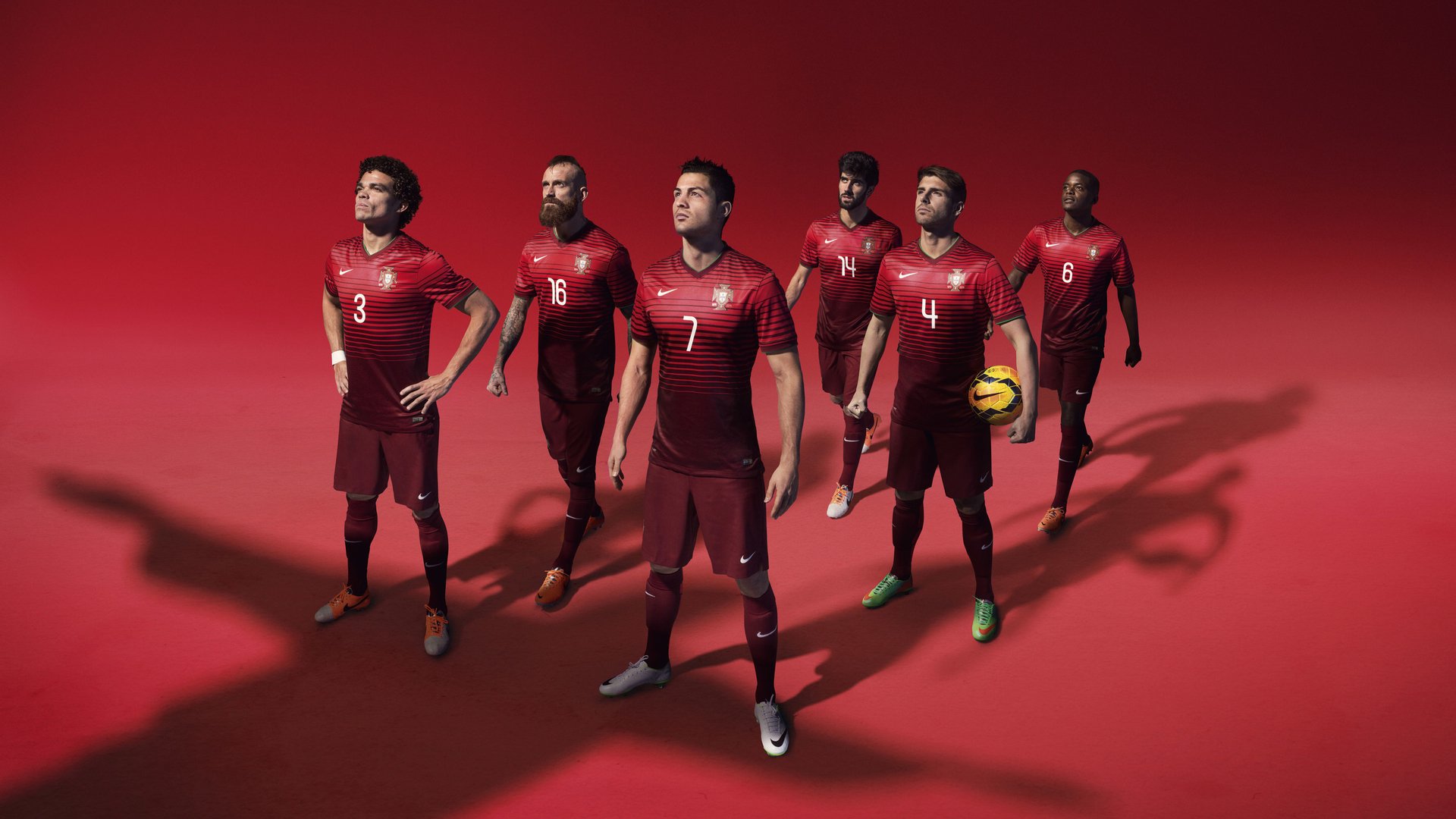 《电竞硬件设备不断创新，专业电竞装备成为趋势》，电竞设备测评